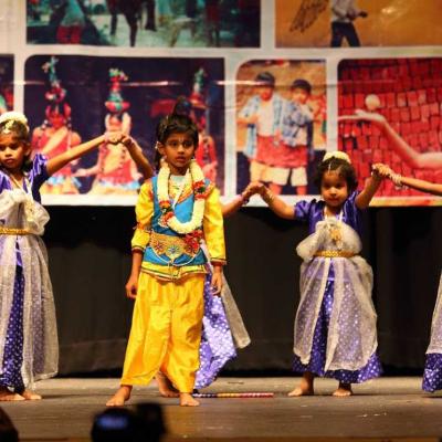 4 7 Years Bollywood Dance 12