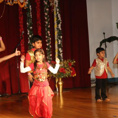 4 7 Years Bollywood Dance 13