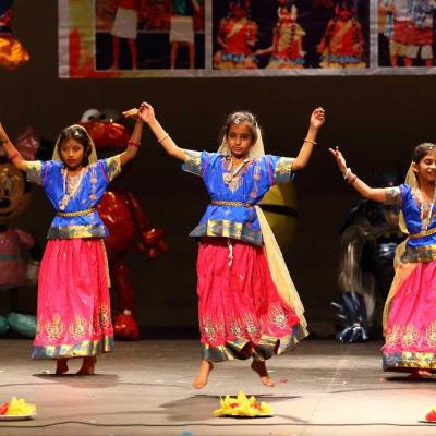 4 7 Years Bollywood Dance 16