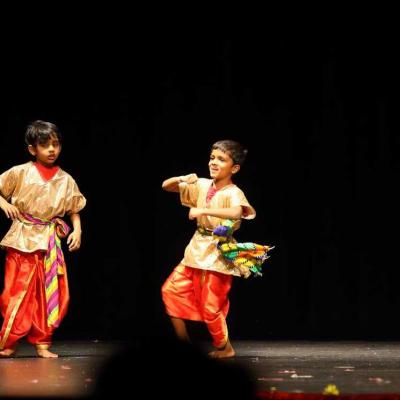 4 7 Years Bollywood Dance 24